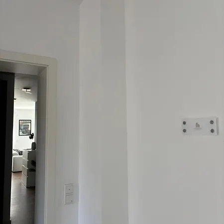Filoxenia I Neubau 4 Personen Parkplatz